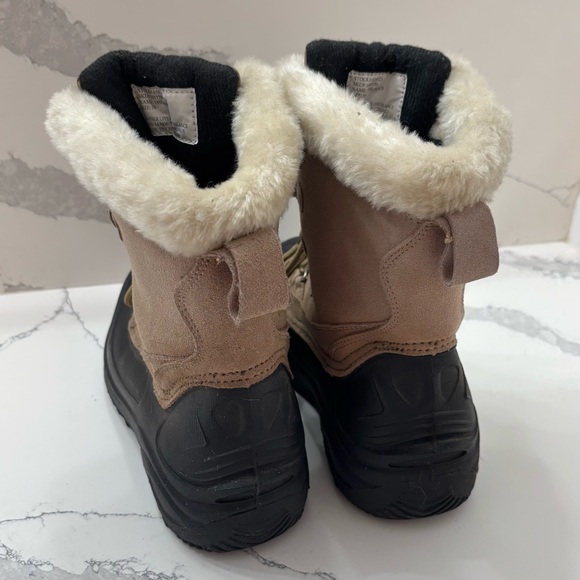 Itasca, The Pines, Women's Size 10 Suede/Rubber Boots - Picture 4 of 7